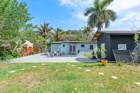 1440 NE 148th Street Miami FL 33161