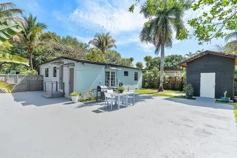 1440 NE 148th Street Miami FL 33161