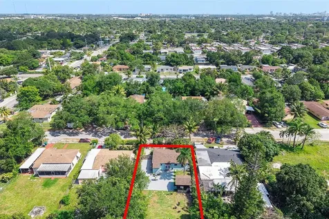 1440 NE 148th Street Miami FL 33161