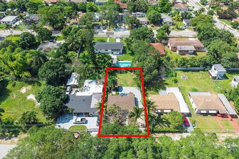 1440 NE 148th Street Miami FL 33161