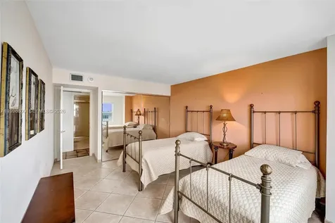 1800 S Ocean Boulevard Lauderdale By The Sea FL 33062