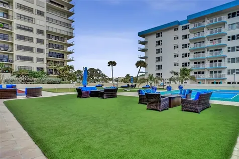 1800 S Ocean Boulevard Lauderdale By The Sea FL 33062