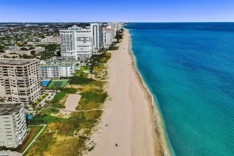 1800 S Ocean Boulevard Lauderdale By The Sea FL 33062