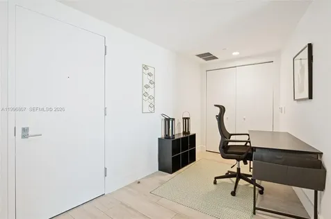 121 NE 34th Street Miami FL 33137