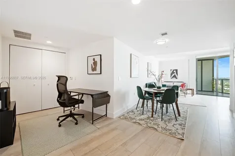 121 NE 34th Street Miami FL 33137