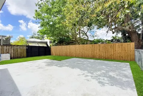 4750 NW 21st Avenue Miami FL 33142