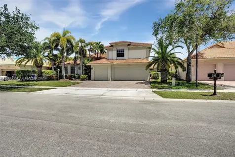 13813 NW 21st Street Pembroke Pines FL 33028