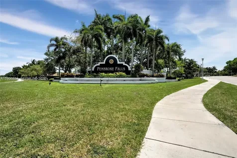 13813 NW 21st Street Pembroke Pines FL 33028