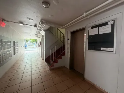 120 Royal Palm Road Hialeah Gardens FL 33016