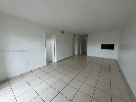 120 Royal Palm Road Hialeah Gardens FL 33016