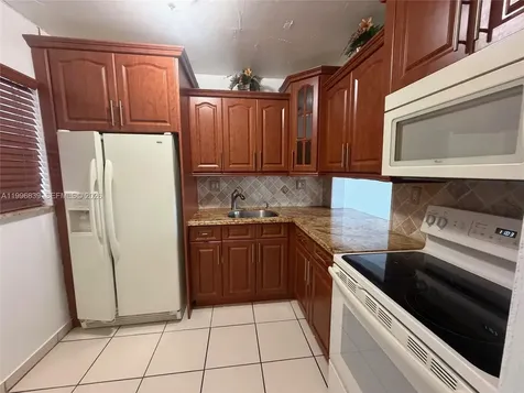 120 Royal Palm Road Hialeah Gardens FL 33016