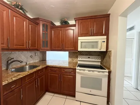 120 Royal Palm Road Hialeah Gardens FL 33016