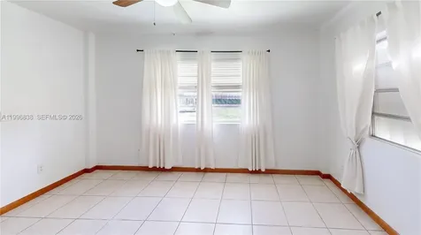 1560 NE 12th Street Homestead FL 33033