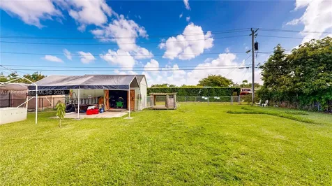 1560 NE 12th Street Homestead FL 33033