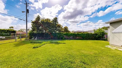1560 NE 12th Street Homestead FL 33033