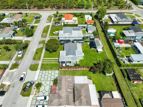 1560 NE 12th Street Homestead FL 33033