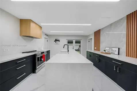 2612 SW 12th Street Miami FL 33135