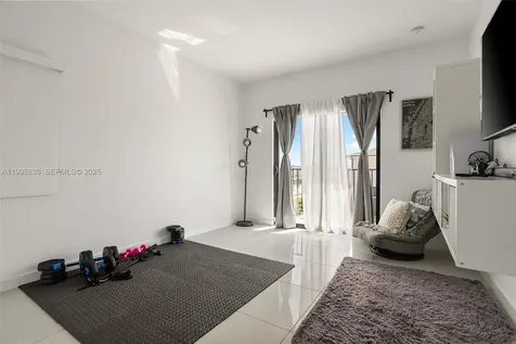 321 NW 13th Place Florida City FL 33034