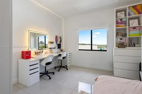 321 NW 13th Place Florida City FL 33034