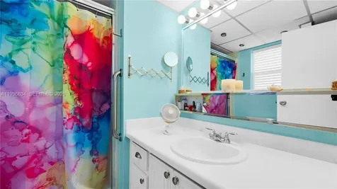 2861 Somerset Drive Lauderdale Lakes FL 33311