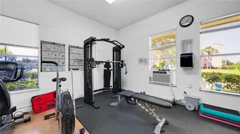 2861 Somerset Drive Lauderdale Lakes FL 33311