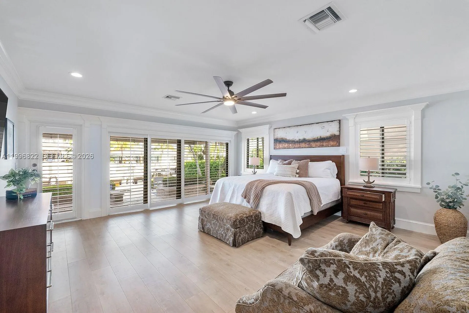 3333 NE 30th Avenue Lighthouse Point FL 33064