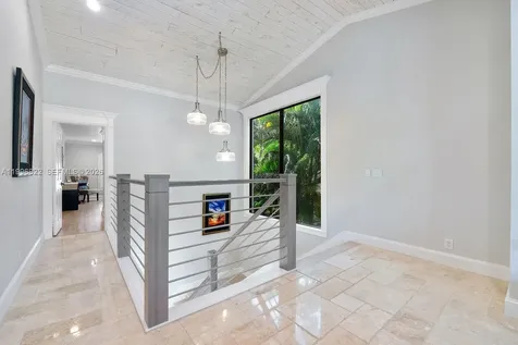 3333 NE 30th Avenue Lighthouse Point FL 33064