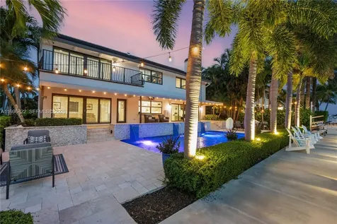 3333 NE 30th Avenue Lighthouse Point FL 33064