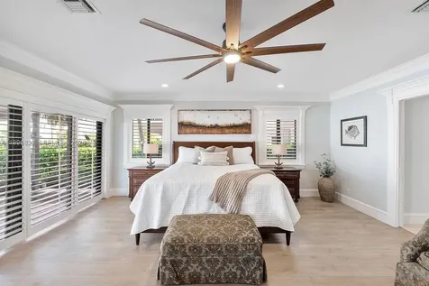 3333 NE 30th Avenue Lighthouse Point FL 33064