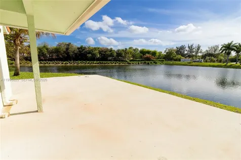 10352 NW 46th Street Doral FL 33178
