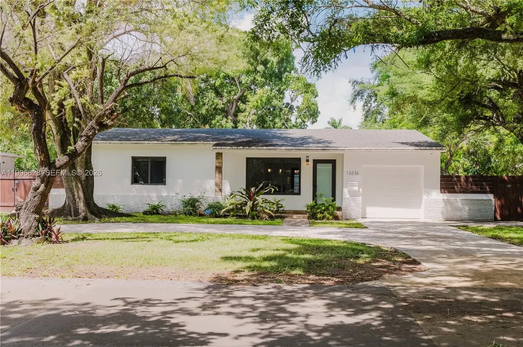 13236 NE 4th Avenue North Miami FL 33161