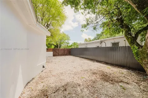 13236 NE 4th Avenue North Miami FL 33161