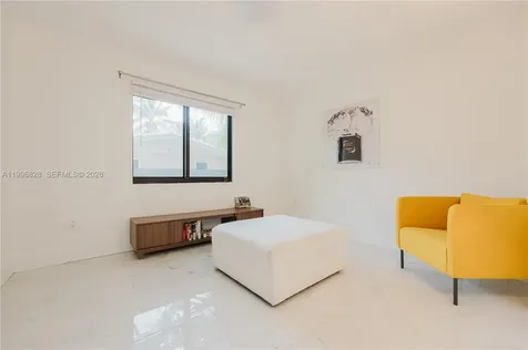 13236 NE 4th Avenue North Miami FL 33161