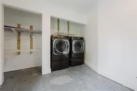 13236 NE 4th Avenue North Miami FL 33161