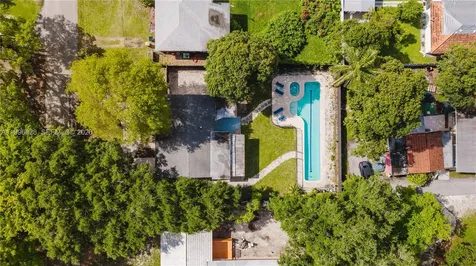 13236 NE 4th Avenue North Miami FL 33161