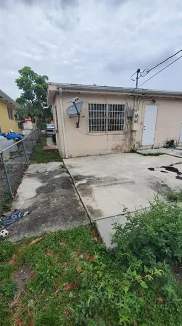 2980 NW 91st Street Miami FL 33147