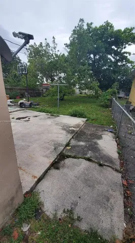 2980 NW 91st Street Miami FL 33147