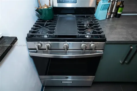 224 Meridian Avenue Miami Beach FL 33139