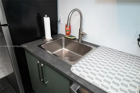 224 Meridian Avenue Miami Beach FL 33139