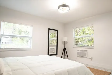 224 Meridian Avenue Miami Beach FL 33139