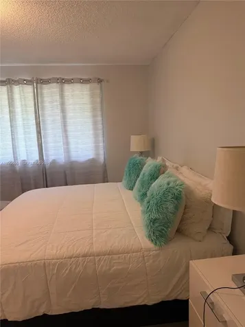 401 SW 109th Avenue Sweetwater FL 33174