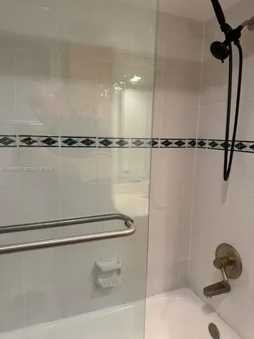 8851 N New River Canal Road Plantation FL 33324