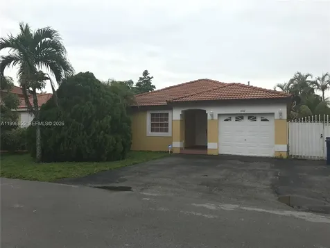 19712 NW 82nd Place Hialeah FL 33015