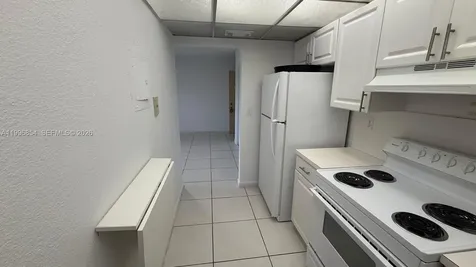 17530 NW 68th Avenue Hialeah FL 33015