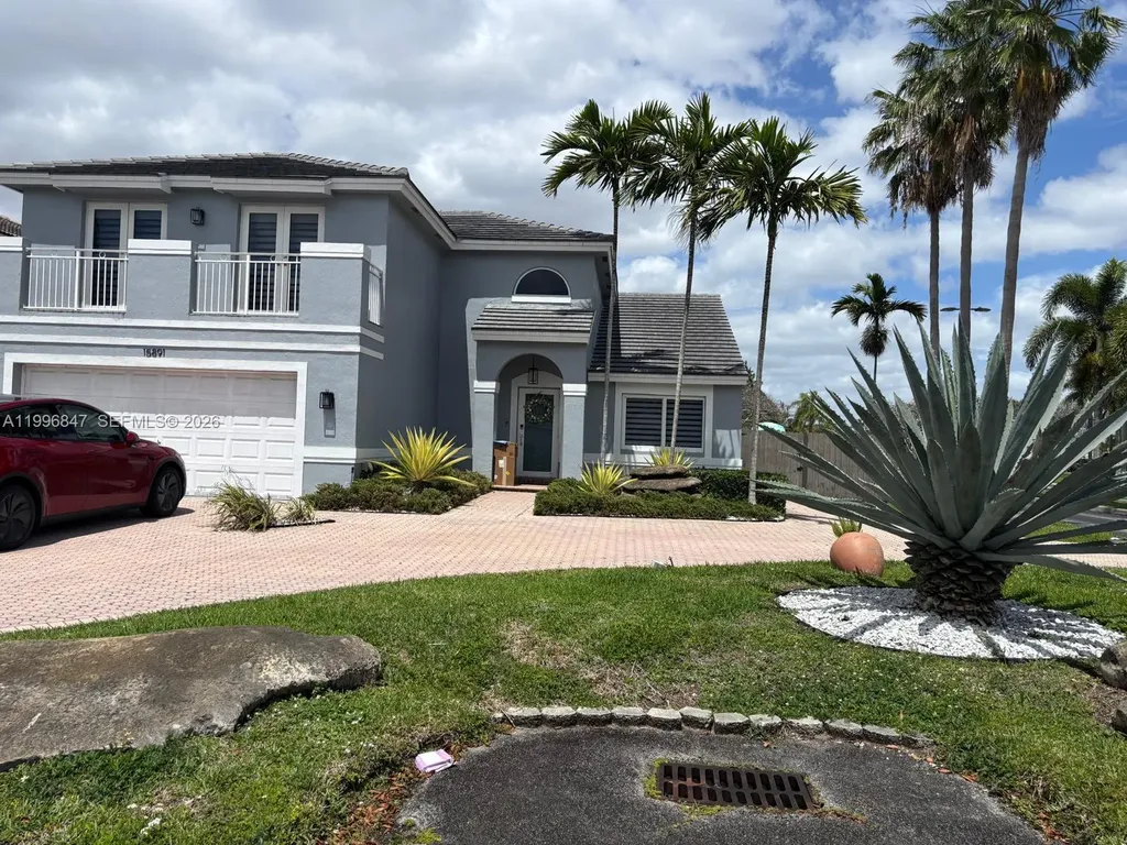 15891 SW 76th Street Miami FL 33193