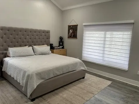 15891 SW 76th Street Miami FL 33193