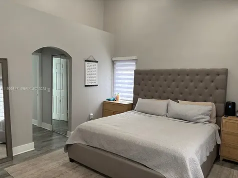 15891 SW 76th Street Miami FL 33193