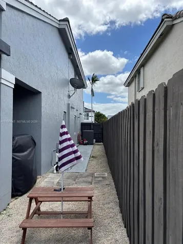 15891 SW 76th Street Miami FL 33193