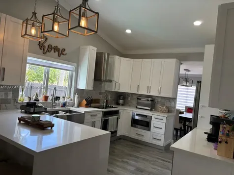 15891 SW 76th Street Miami FL 33193