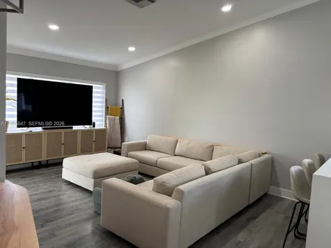 15891 SW 76th Street Miami FL 33193